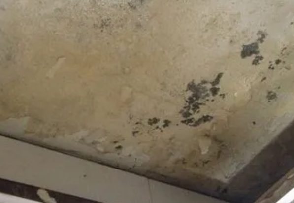 邛崃阳台漏水维修公司分享下邛崃卫生间渗水维修需要注意哪些问题。